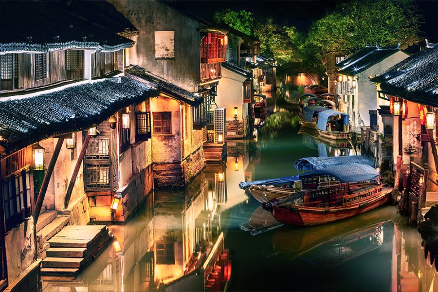 Shanghai Zhouzhuang Water Town Day Tour with Suburban Transfers (e.g., airport, cruise port pick-up/drop-off)